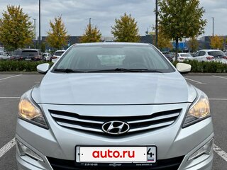 2016 Hyundai Solaris I Рестайлинг, серебристый, 1080000 рублей, вид 1