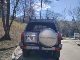 2006 Nissan Patrol V (Y61) Рестайлинг, серый, 2000000 рублей, вид 4