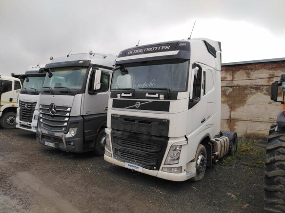 2017 Volvo FH, белый, 6675000 рублей