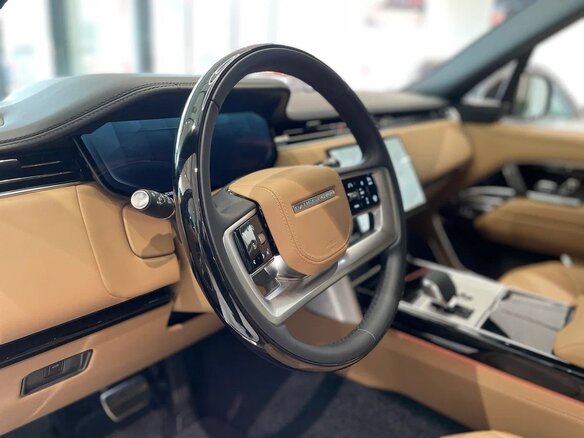 2026 Land Rover Range Rover P530 MHEV Long V, чёрный, 27000000 рублей - вид 19