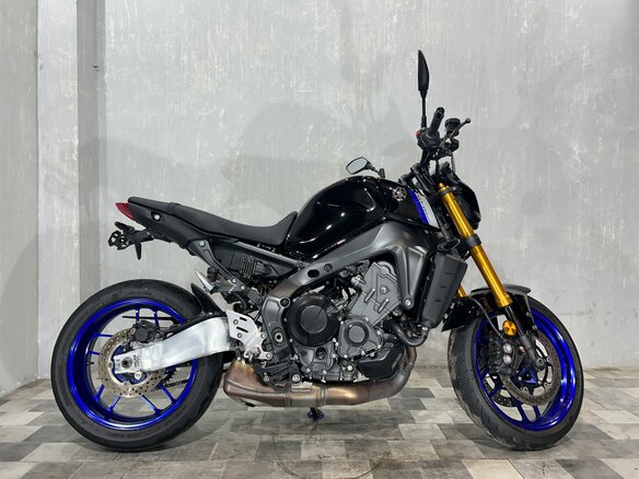 2021 Yamaha MT-09 (FZ-09), чёрный, 1019000 рублей