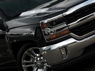 2017 Chevrolet Silverado III (K2XX) Рестайлинг, чёрный, 7700000 рублей, вид 2