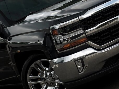 2017 Chevrolet Silverado III (K2XX) Рестайлинг, чёрный, 7700000 рублей, вид 2