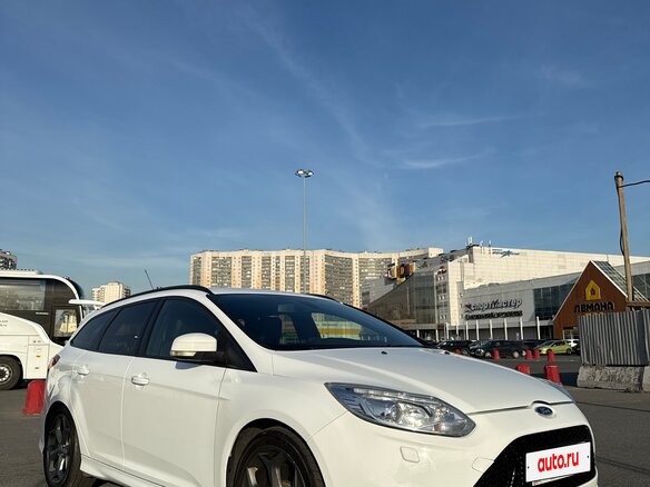 2012 Ford Focus ST III, белый, 1500000 рублей - вид 3