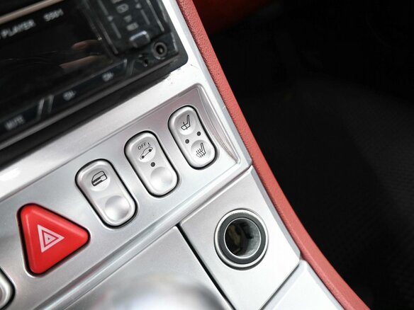 2003 Chrysler Crossfire, чёрный - вид 13