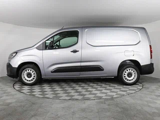 2024 Fiat Doblo III Рестайлинг, серебристый, 4300000 рублей, вид 5
