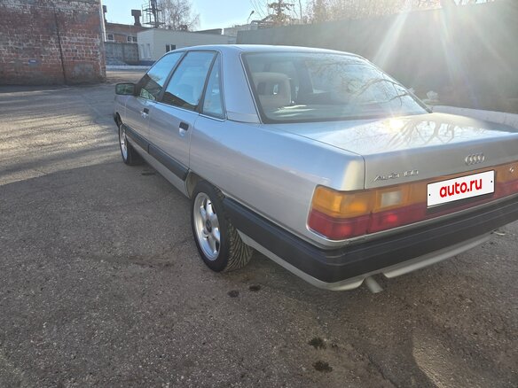 1990 Audi 100 III (C3) Рестайлинг, серебристый, 860000 рублей - вид 8