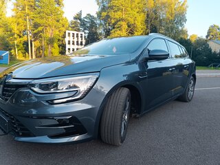 2021 Renault Megane IV Рестайлинг, серый, 1899000 рублей, вид 3