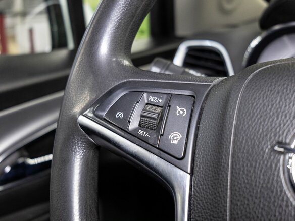2014 Opel Mokka I, белый, 1040000 рублей - вид 16