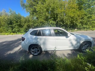 2011 BMW X1 18i I (E84), белый, 900000 рублей, вид 5