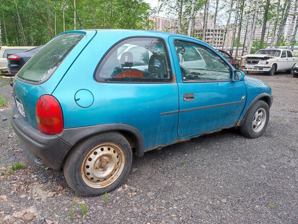 1994 Opel Corsa B, зелёный - вид 2