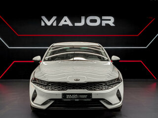 2021 Kia K5 III, белый, 2690000 рублей, вид 2