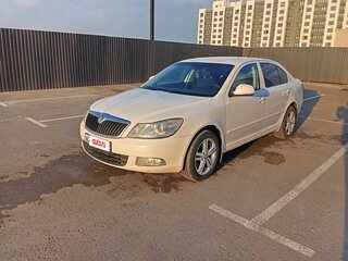2012 Skoda Octavia II (A5) Рестайлинг, белый, 680000 рублей, вид 1