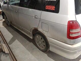 2000 Daihatsu Pyzar I Рестайлинг, серый, 195000 рублей, вид 4