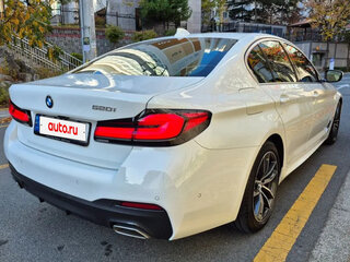 2022 BMW 5 серии 520i VII (G30/G31/G38) Рестайлинг, белый, 4999777 рублей, вид 4