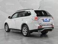 2012 Mitsubishi Outlander III, белый, 1249000 рублей - вид 2