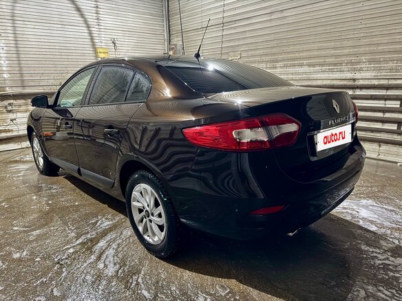 2016 Renault Fluence I Рестайлинг, коричневый, 1000000 рублей - вид 12