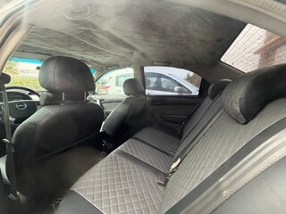 2011 Chevrolet Aveo I Рестайлинг, белый, 680000 рублей, вид 5