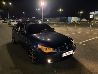 2004 BMW 5 серии 520i V (E60/E61), синий, 950000 рублей, вид 3