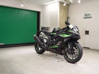 2024 Kawasaki ZX-6R Ninja, чёрный, 1187000 рублей, вид 3