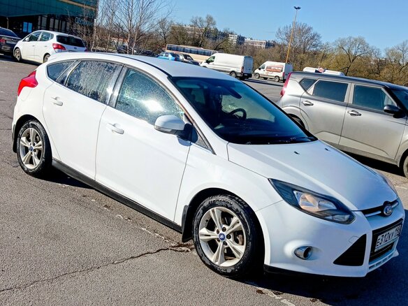 2013 Ford Focus III, белый, 565000 рублей - вид 1