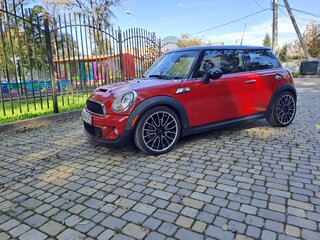 2012 Mini Hatch Cooper S II (R56) Рестайлинг, красный, 1350000 рублей, вид 2