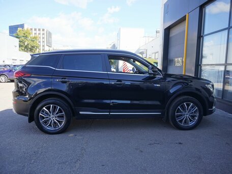 2021 Geely Atlas Pro, чёрный, 1820000 рублей, вид 4