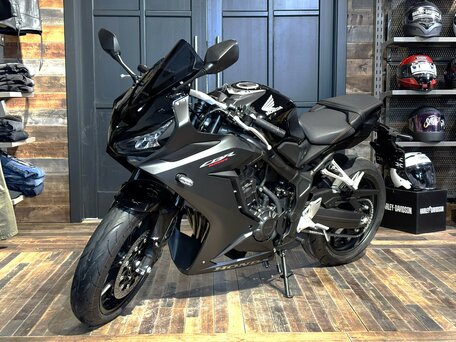 2024 Honda CBR 650R, чёрный, 1340000 рублей, вид 1