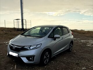 2017 Honda Fit III Рестайлинг, серый, 970000 рублей, вид 1