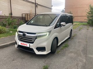 2021 Honda Stepwgn Spada V Рестайлинг, белый, 2500000 рублей, вид 5