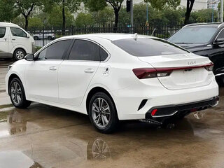 2023 Kia K3 II (China Market) Рестайлинг, белый, 1450004 рублей, вид 4