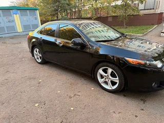 2008 Honda Accord VIII, чёрный, 900000 рублей, вид 3