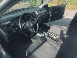 2006 Mitsubishi Lancer IX Рестайлинг, серебристый, 300000 рублей, вид 5