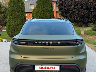 2025 Porsche Macan 4S II, зелёный, 8900000 рублей, вид 4