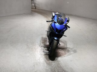 2023 Yamaha YZF-R7, синий, 595000 рублей, вид 4