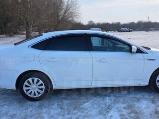 2012 Ford Mondeo IV Рестайлинг, белый, 915000 рублей, вид 3