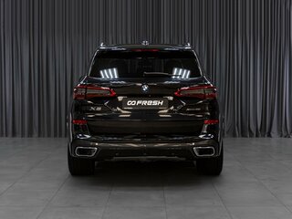 2019 BMW X5 40i IV (G05/G18), чёрный, 6890000 рублей, вид 4