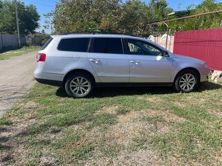 2008 Volkswagen Passat B6, серебристый, 780000 рублей, вид 2