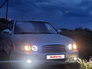 2005 Hyundai Sonata ТагАЗ IV (EF) Рестайлинг, серебристый, 450000 рублей, вид 3