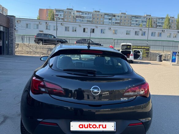 2012 Opel Astra GTC J Рестайлинг, чёрный, 920000 рублей - вид 6