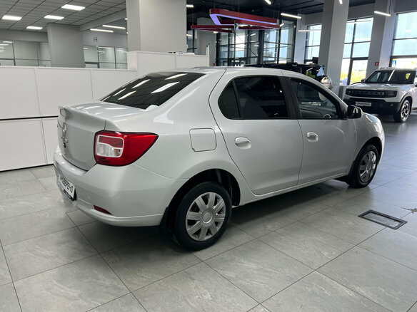 2015 Renault Logan II, серый - вид 5