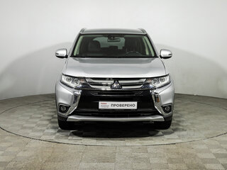 2017 Mitsubishi Outlander III Рестайлинг 2, серебристый, 1599700 рублей, вид 2