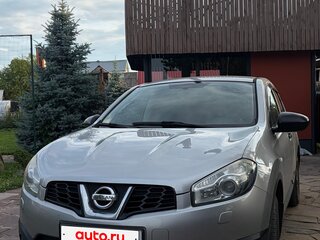 2010 Nissan Qashqai I, серебристый, 950000 рублей, вид 3