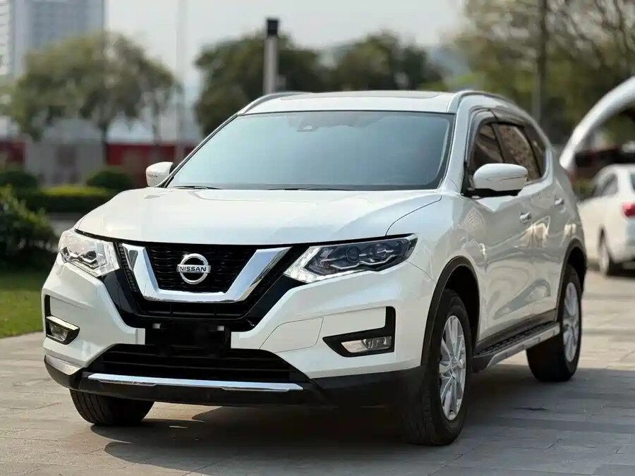 Открыть фотографии: Nissan X-Trail III Рестайлинг