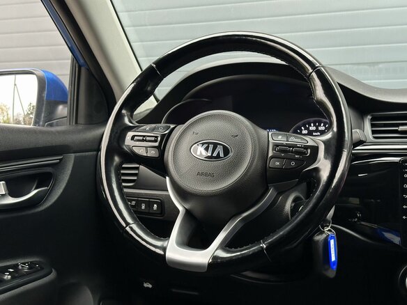 2017 Kia Rio IV, синий, 1175000 рублей - вид 13