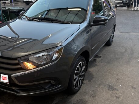 2025 Lada (ВАЗ) Granta I Рестайлинг, серый, 1100000 рублей, вид 1