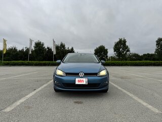 2015 Volkswagen Golf VII, синий, 895000 рублей, вид 2