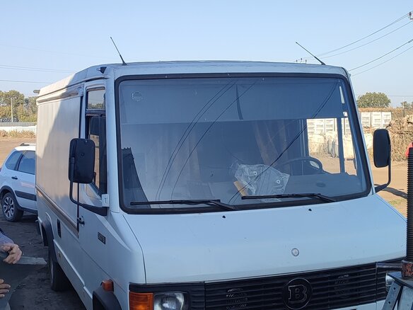 1987 Mercedes-Benz T2, белый, 855000 рублей - вид 2