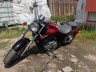 1995 Honda VT 1100, красный, 369000 рублей, вид 1