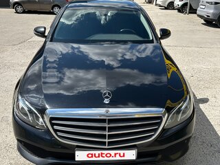 2018 Mercedes-Benz E-Класс 200 d V (W213, S213, C238), чёрный, 1990000 рублей, вид 1